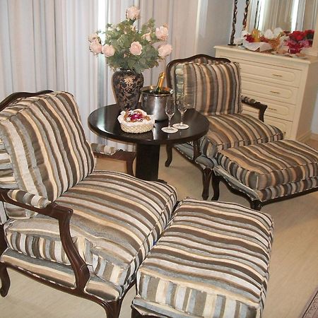 Готель Carlton Plaza Сан-Жозе-дус-Кампус Екстер'єр фото
